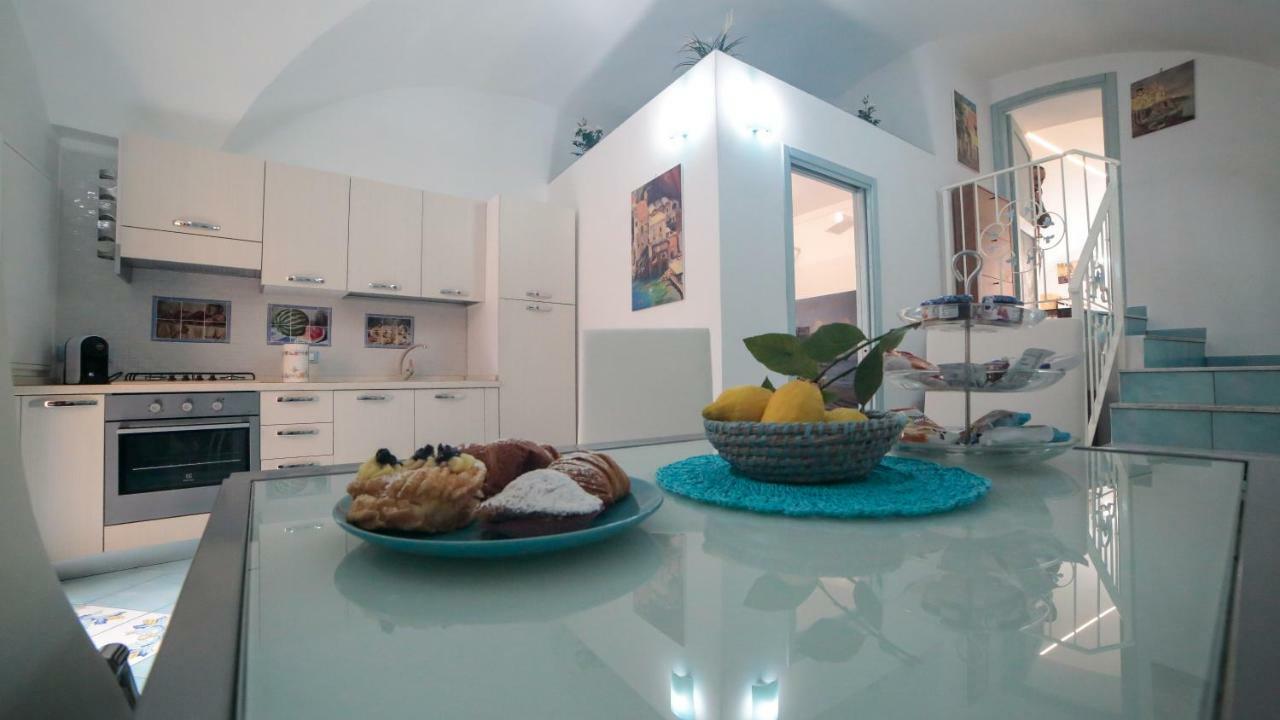 La Mostra Boutique Apartment Maiori Extérieur photo